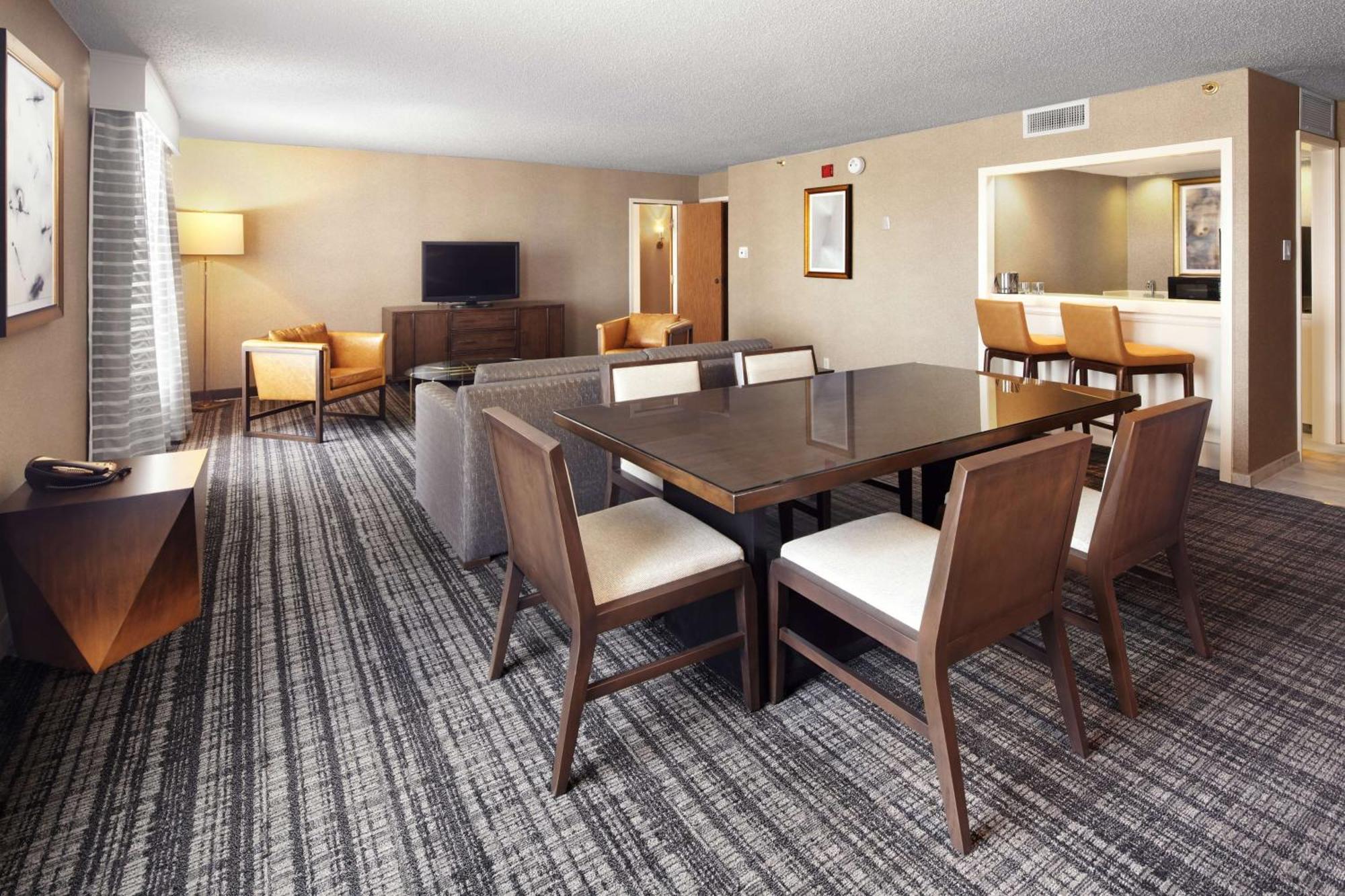 Doubletree By Hilton Dallas Near The Galleria Eksteriør bilde